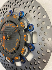 Brake disc clock grey with orange numbers